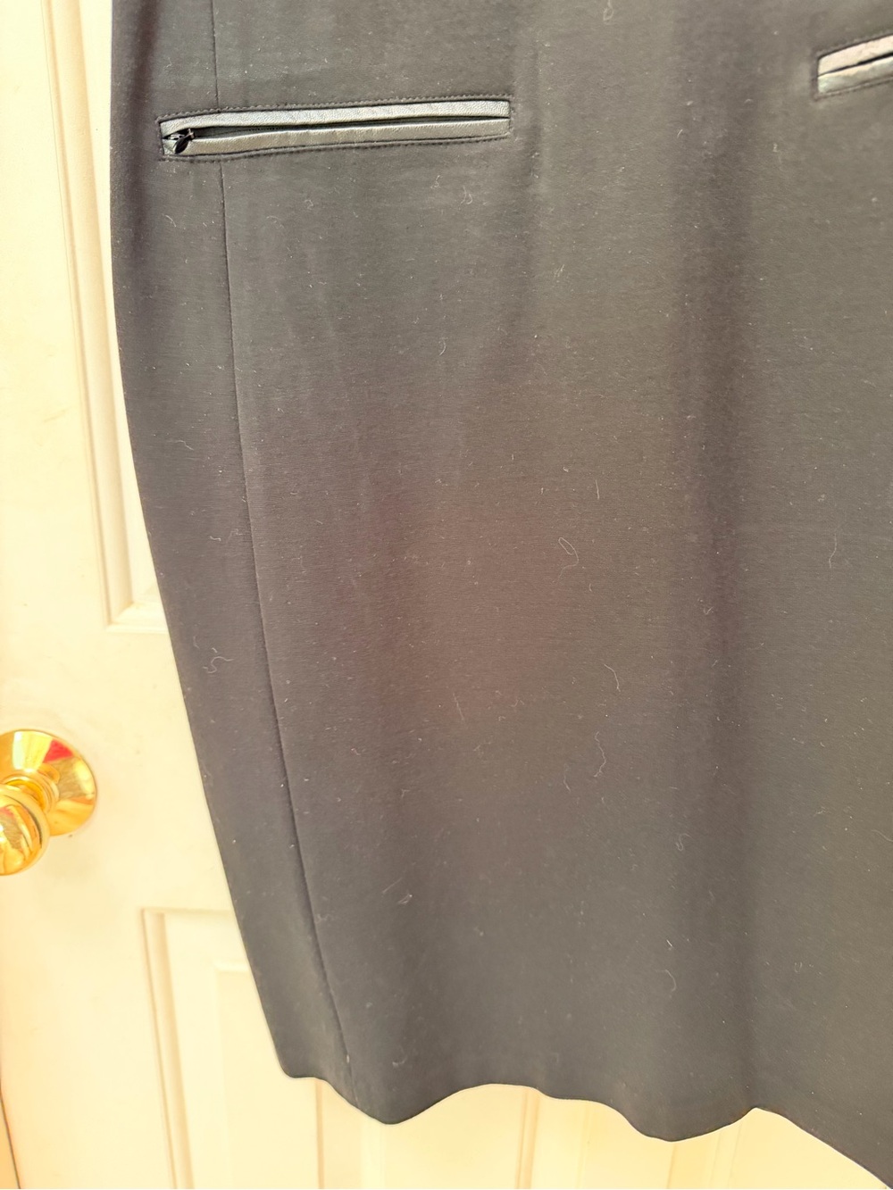 Talbots Classic Black Sleeveless Sheath Dress, Leather Trim Pockets, Sz 4 - Picture 4 of 13